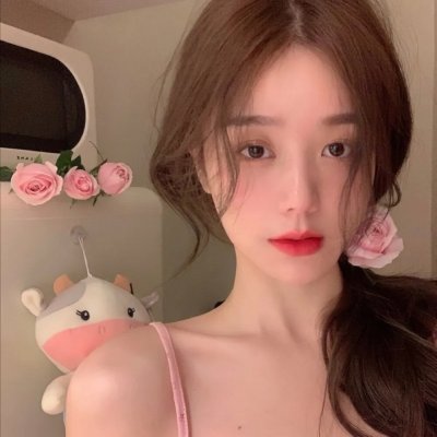 她是我爸爸